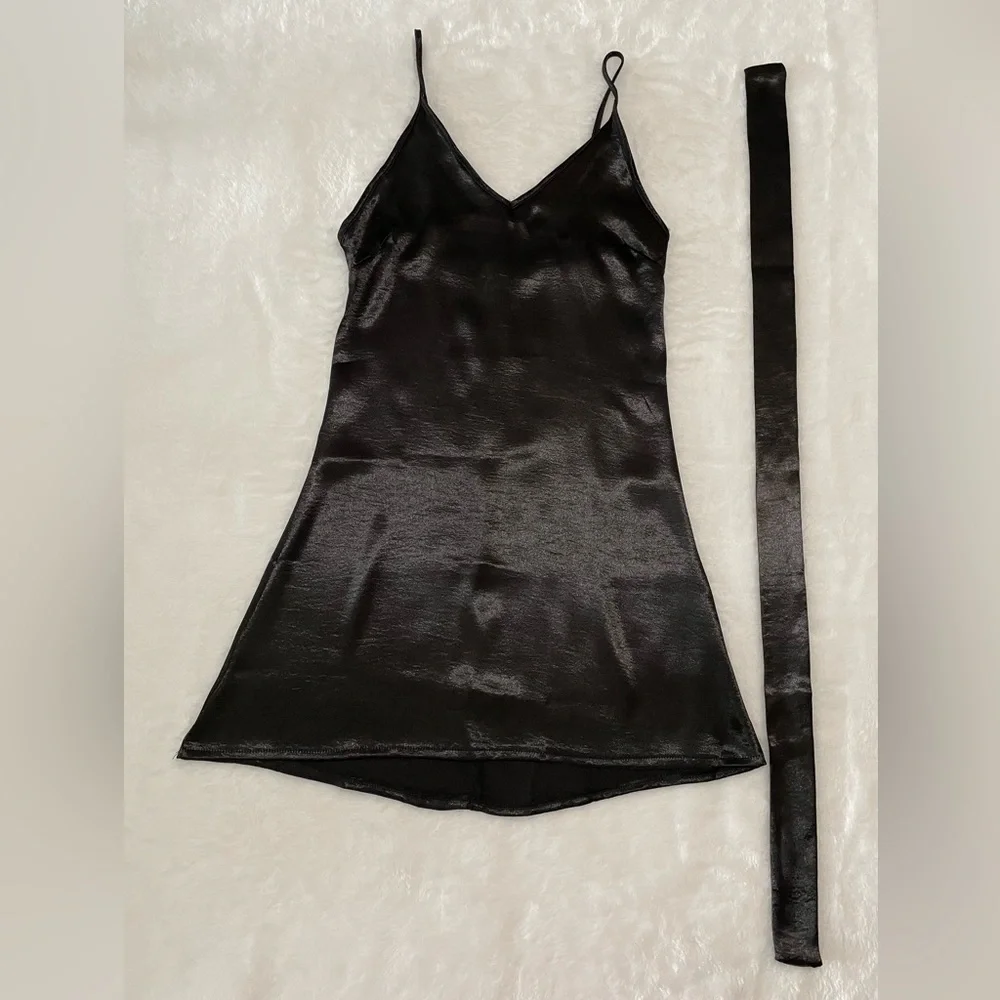 BNWT Sexy Little Black Dress LBD Silky Sash Tie Zipper Back Zaful Straps - Picture 4 of 8